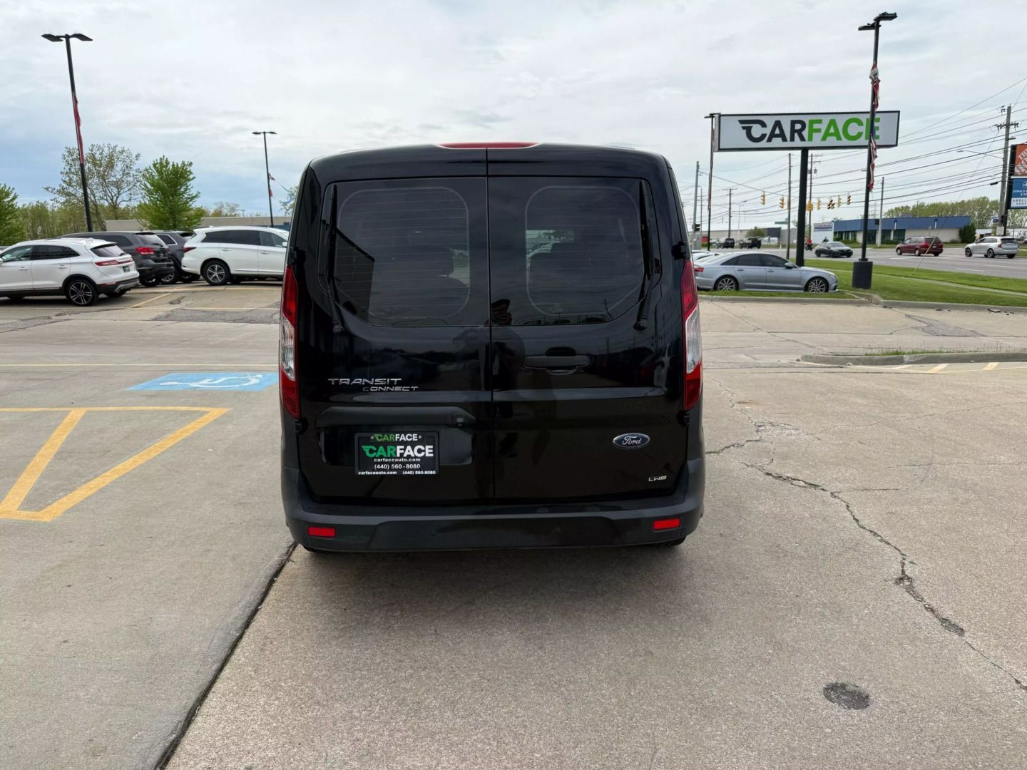 2019 Ford Transit Connect Passenger - Image 9
