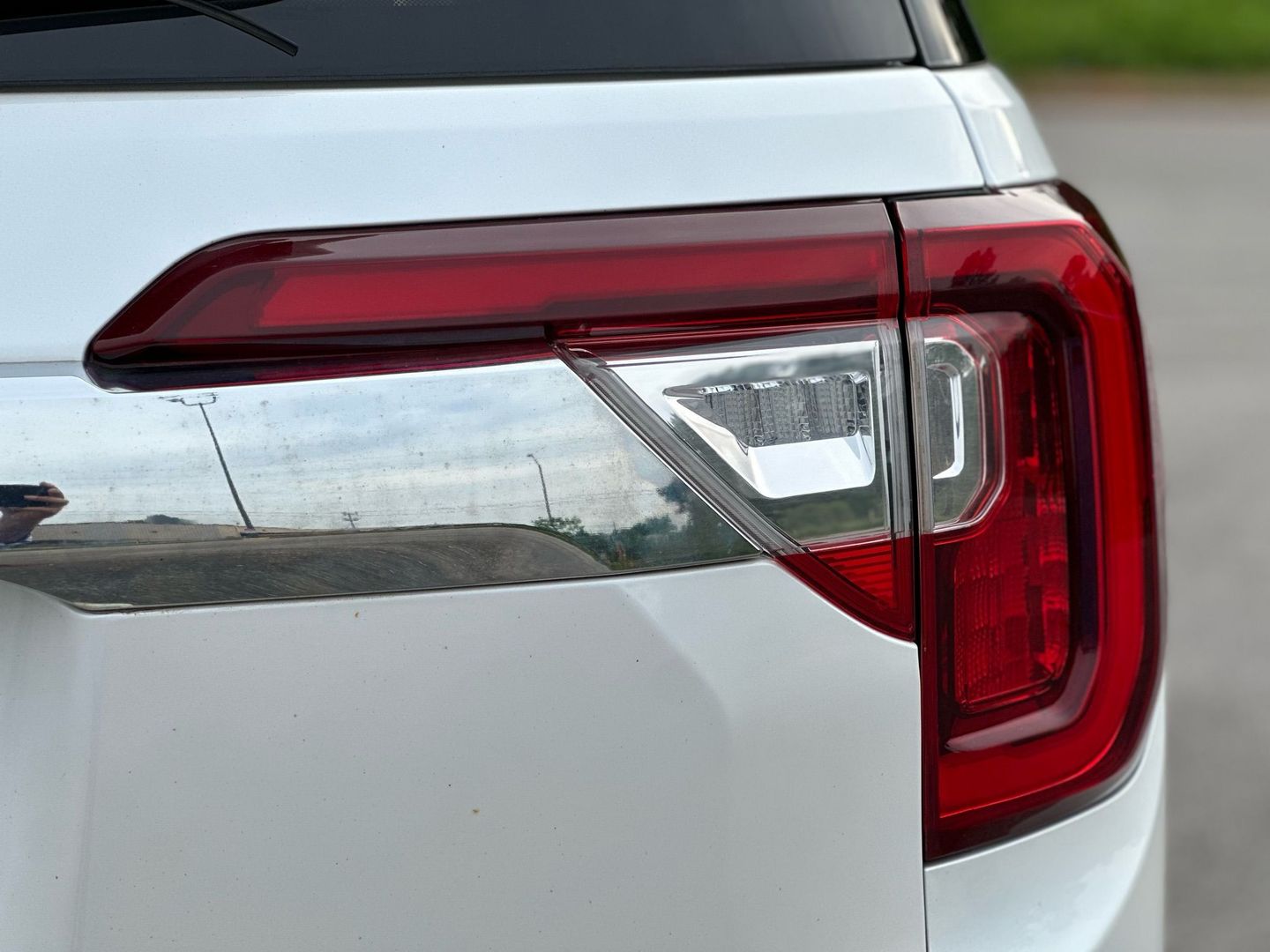 2020 GMC ACADIA SUV V6, 3.6 LITER DENALI SPORT UTILITY 4D