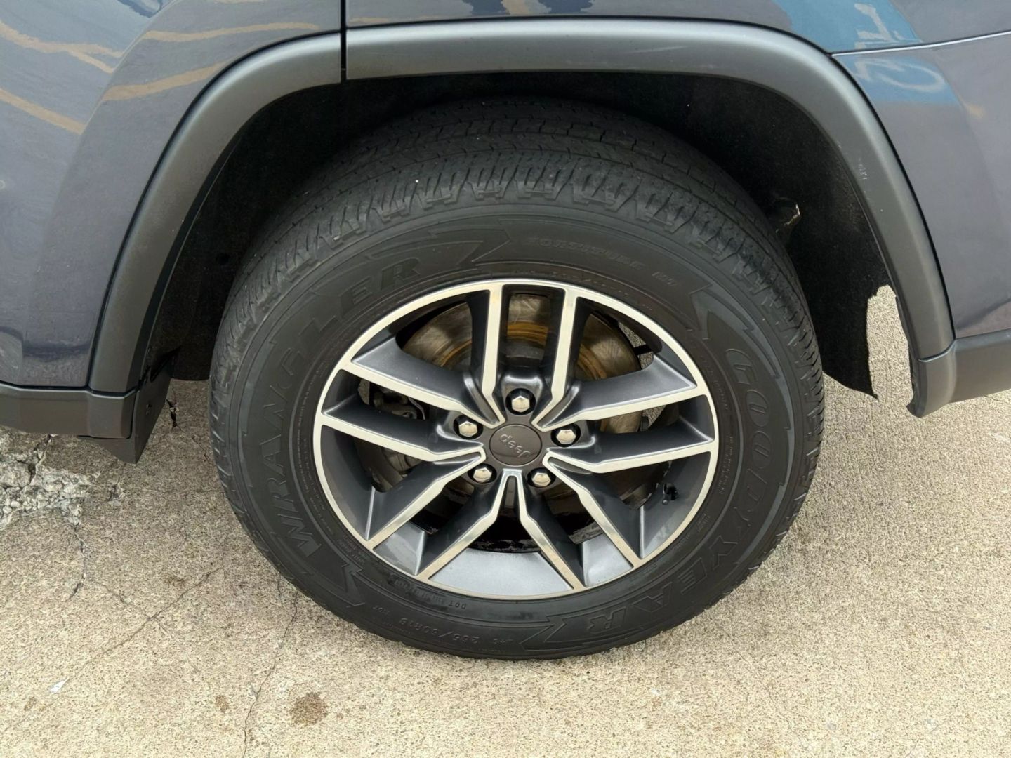 2020 Jeep Grand Cherokee - Image 60