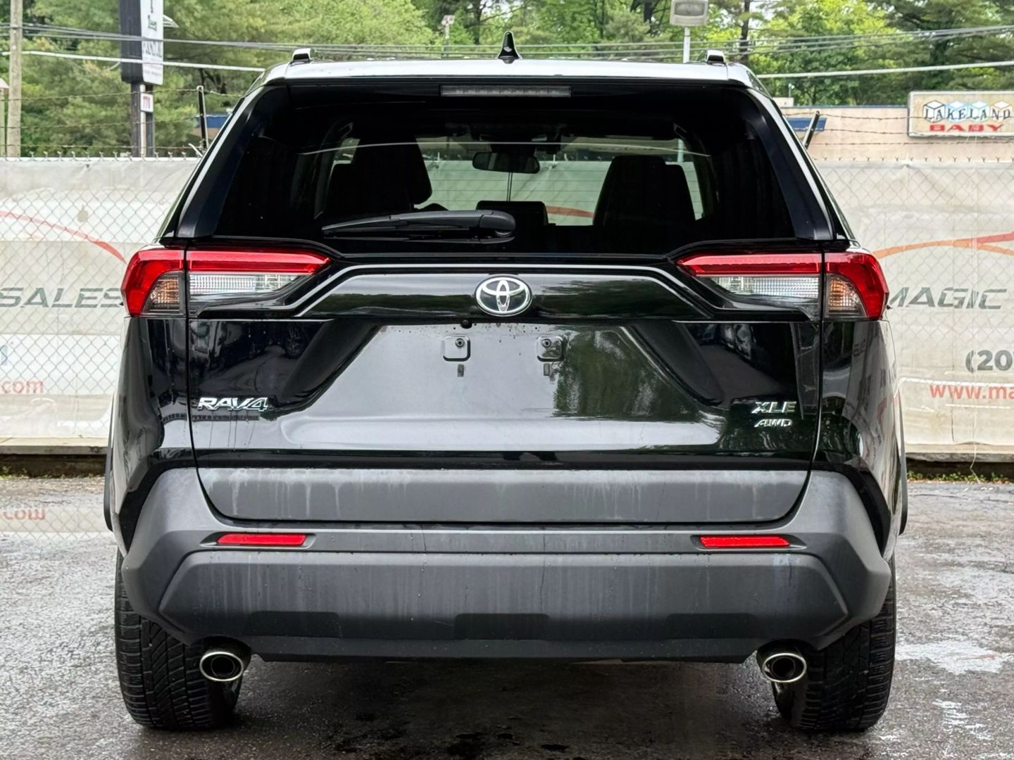 2019 Toyota Rav4 - Image 10
