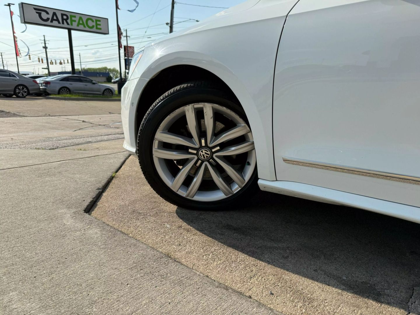 2017 Volkswagen Passat - Image 53