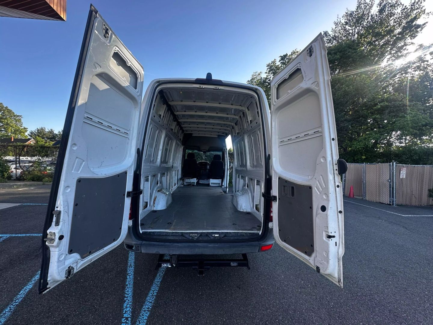 2013 Mercedes-benz Sprinter 2500 Cargo - Image 25