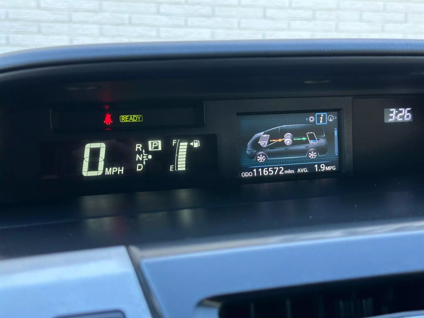 2015 Toyota Prius V - Image 29