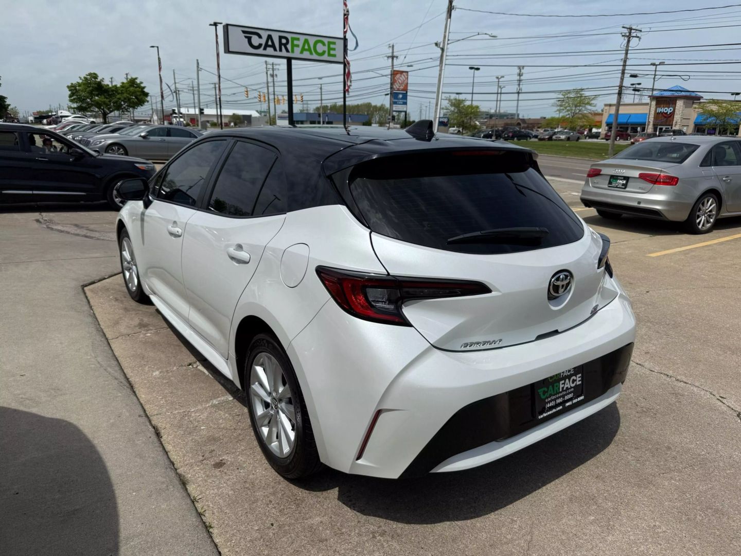 2024 Toyota Corolla Hatchback - Image 8