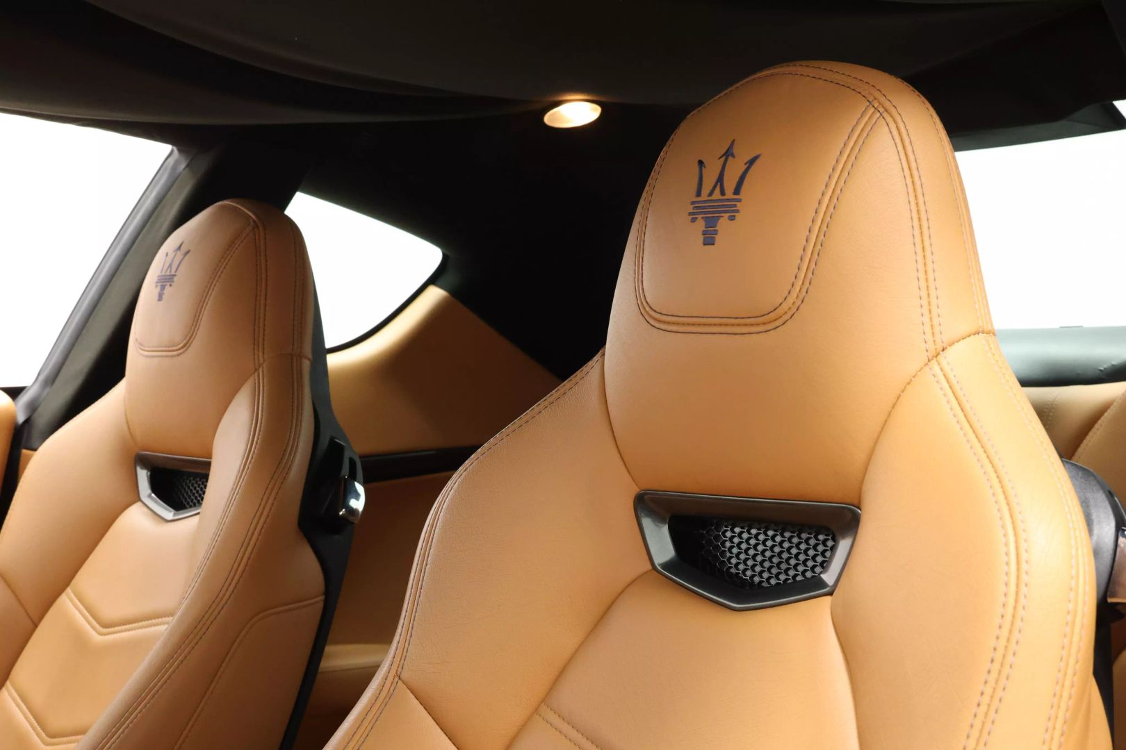 2016 Maserati Granturismo - Image 19