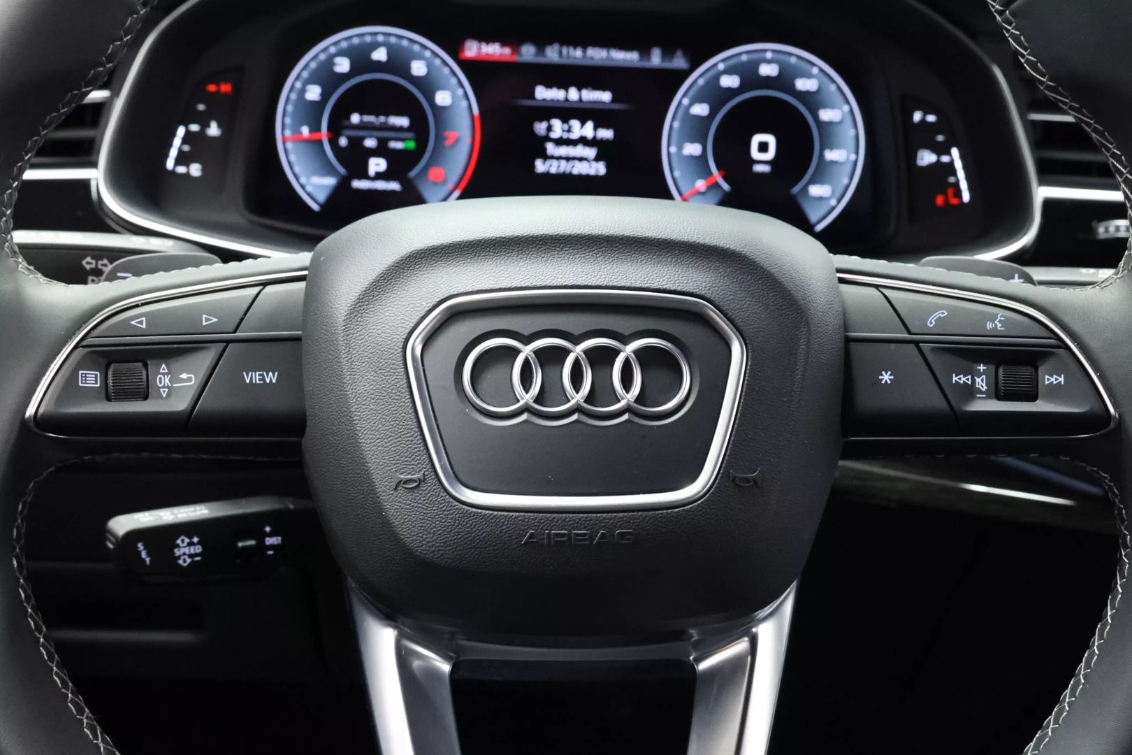 2025 Audi Q8 - Image 25