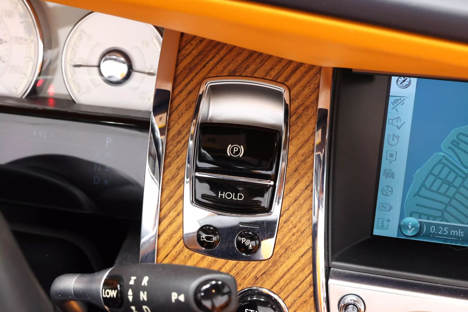 2016 Rolls-royce Dawn - Image 32