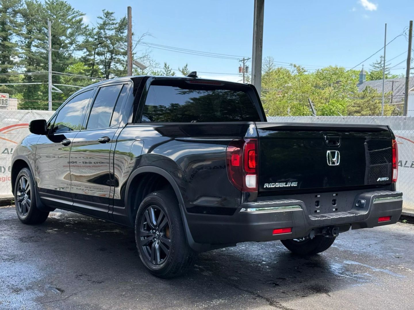 2019 Honda Ridgeline - Image 9