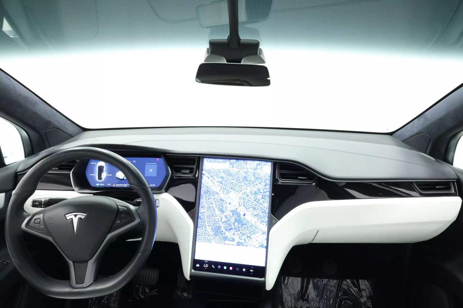 2020 Tesla Model X - Image 46