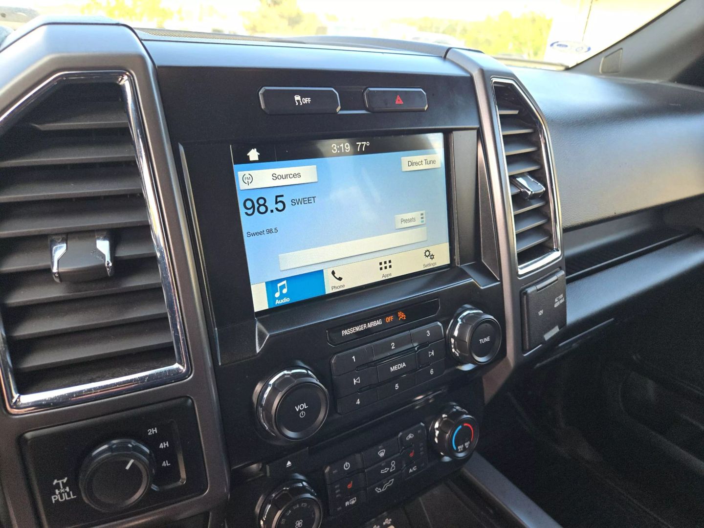 2016 Ford F150 Supercrew Cab - Image 22