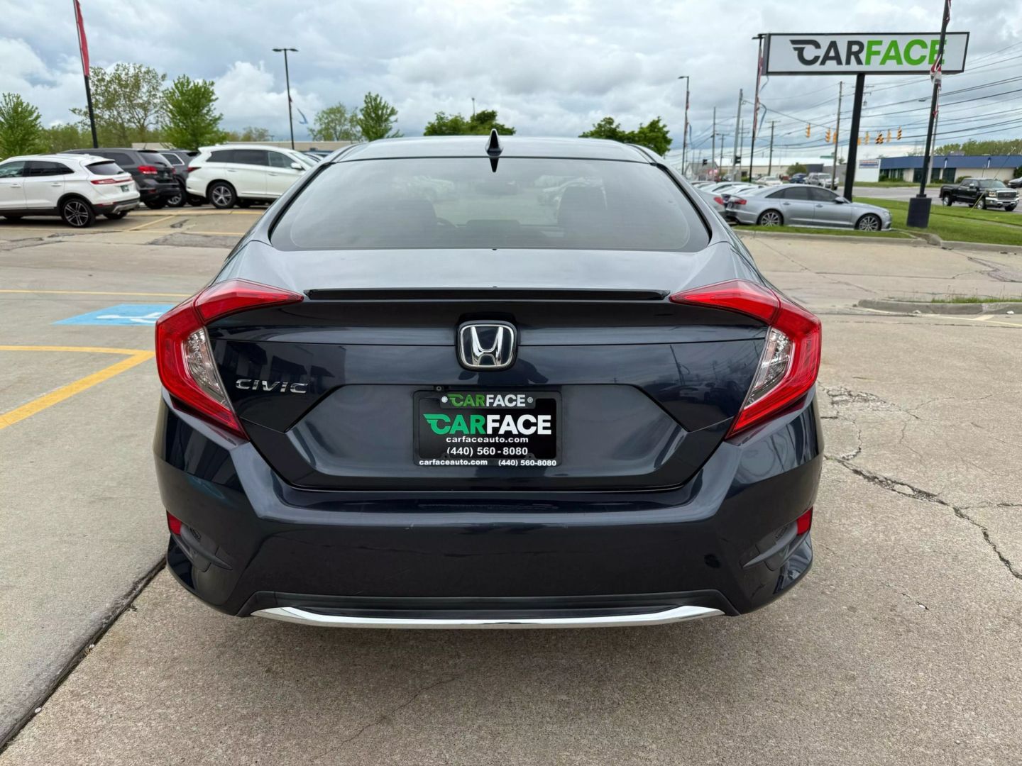 2019 Honda Civic - Image 10