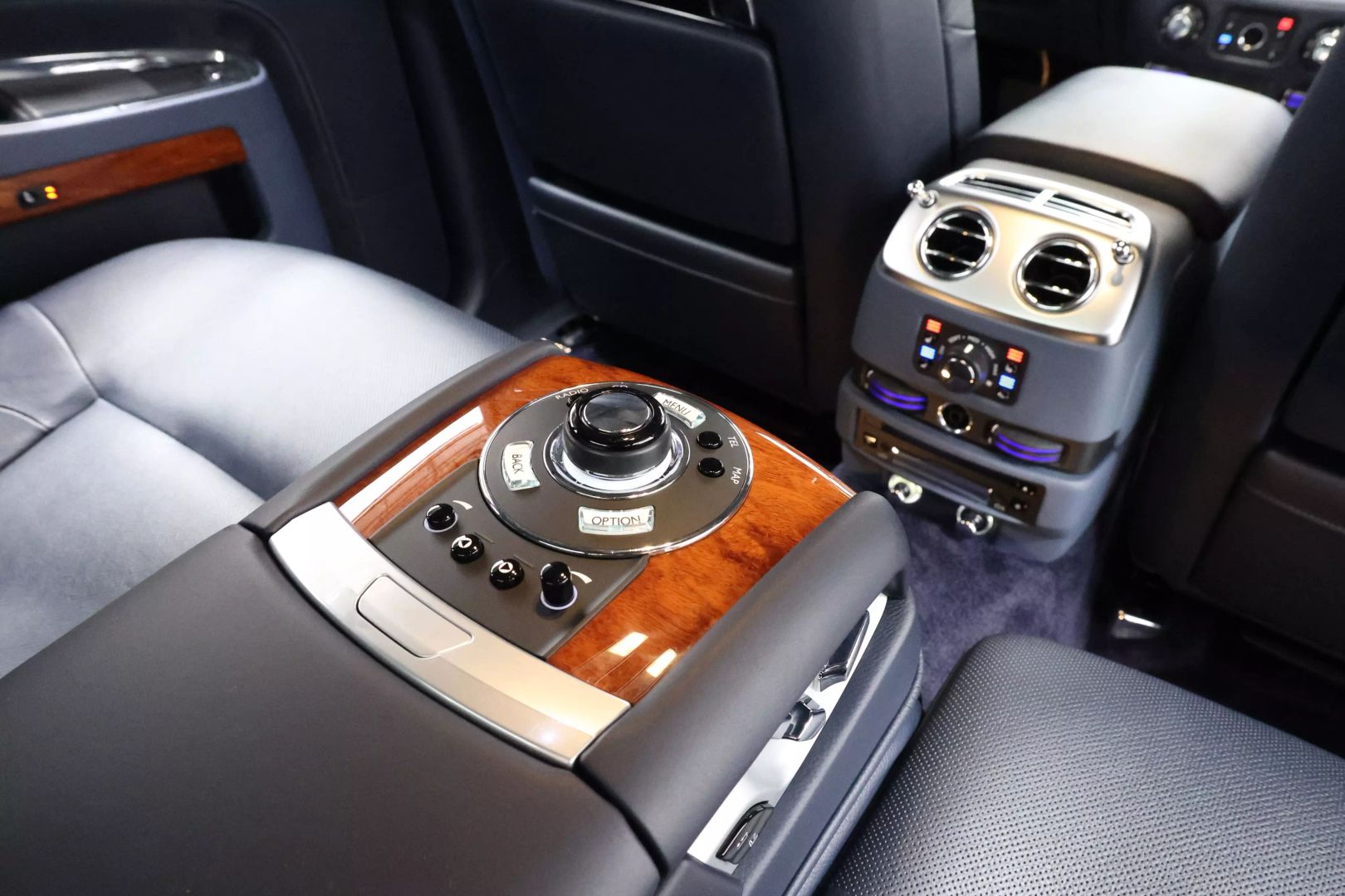 2012 Rolls-royce Ghost - Image 82