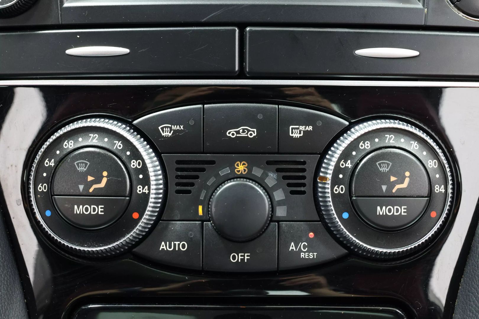2009 Mercedes-benz Sl-class - Image 38