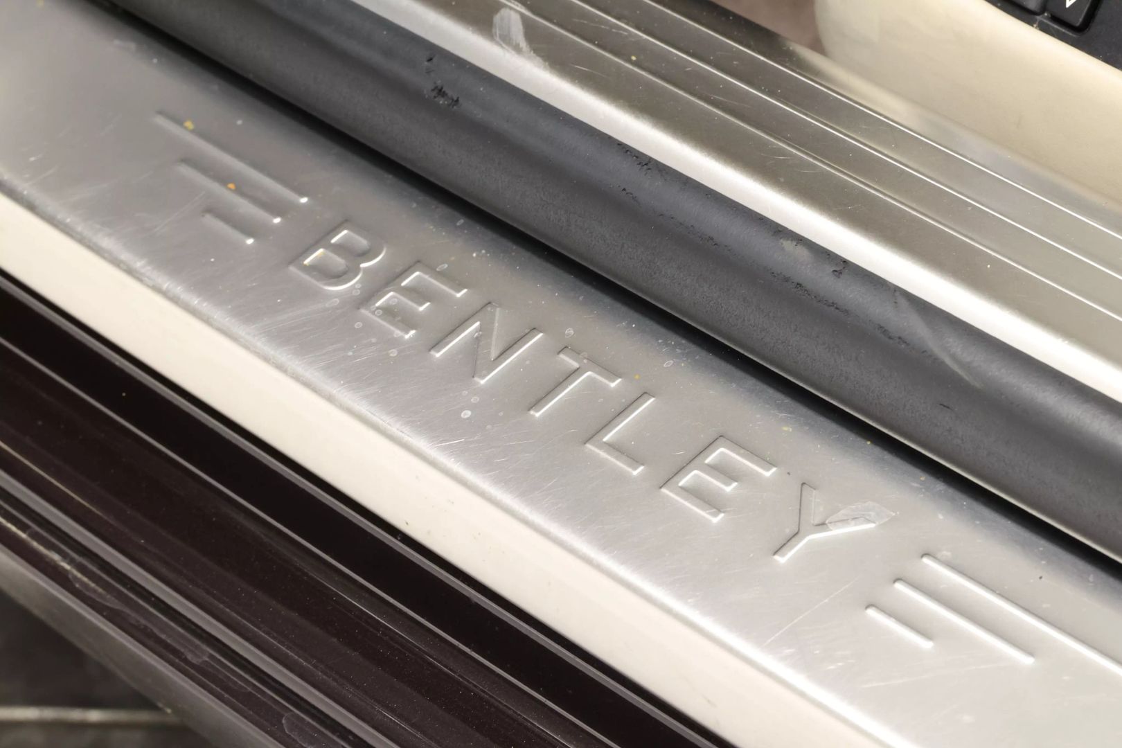 2008 Bentley Continental - Image 12