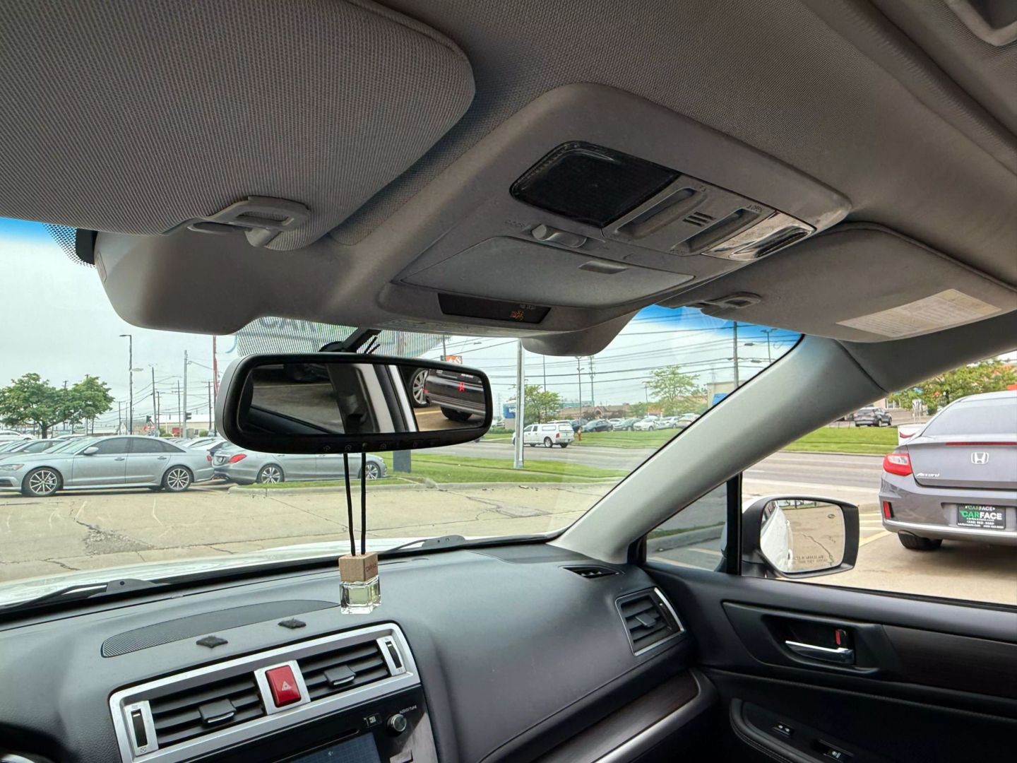 2015 Subaru Legacy - Image 44