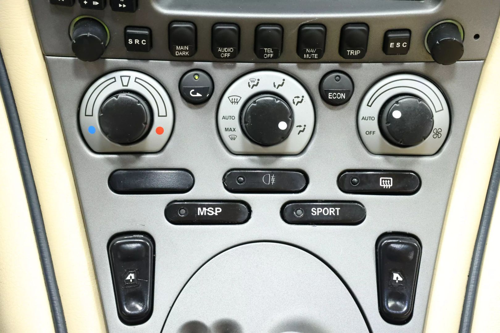 2004 Maserati Coupe - Image 34