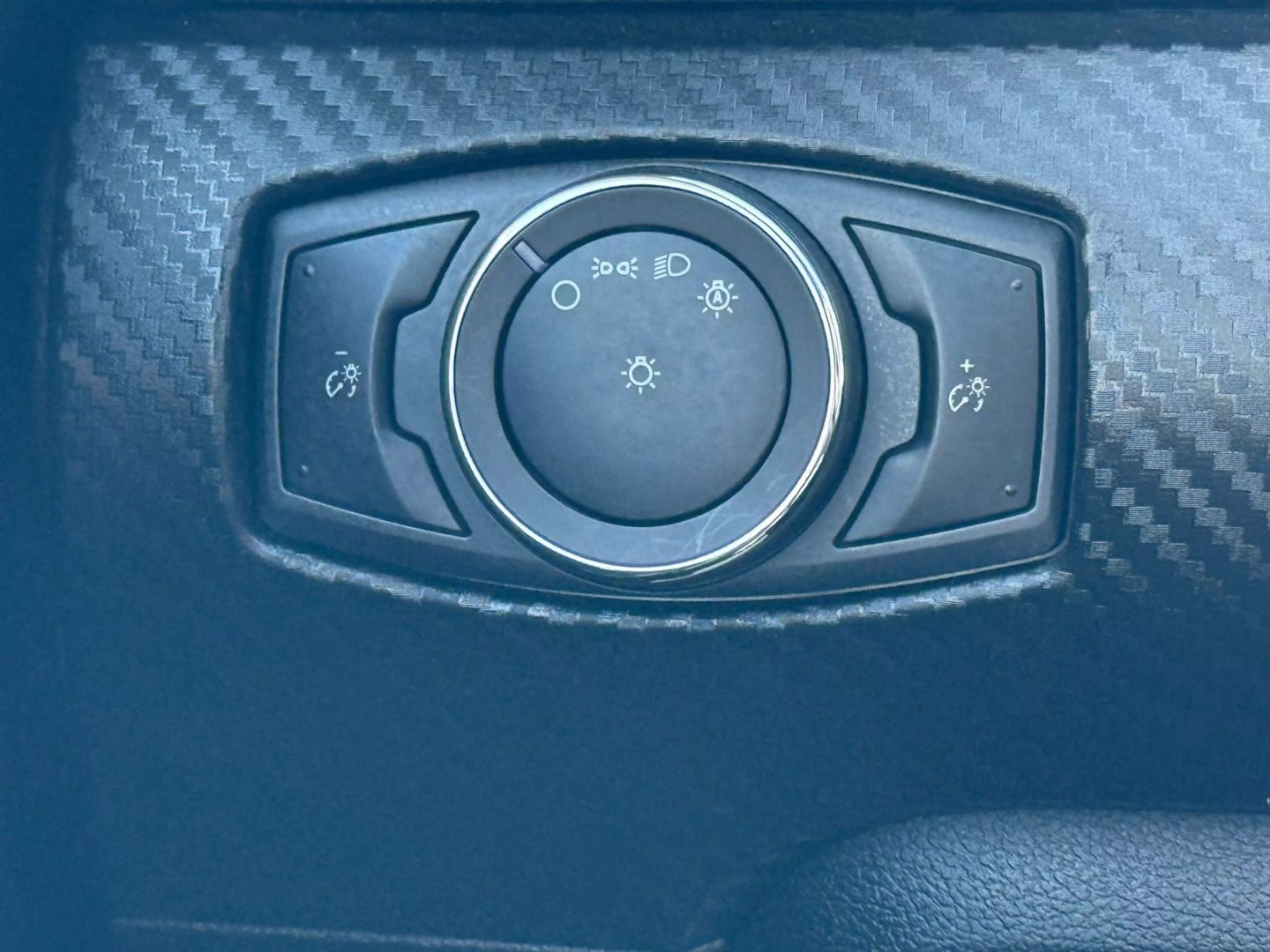 2018 Ford Mustang - Image 39