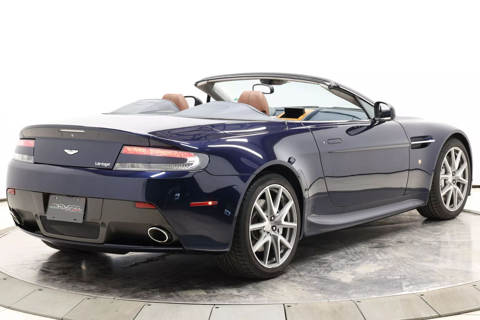 2014 Aston Martin Vantage - Image 52