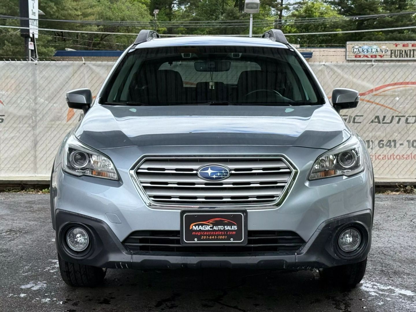 2017 Subaru Outback - Image 5