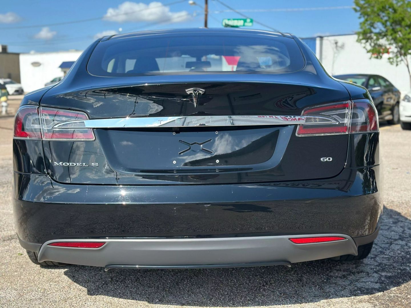 2014 Tesla Model S - Image 9