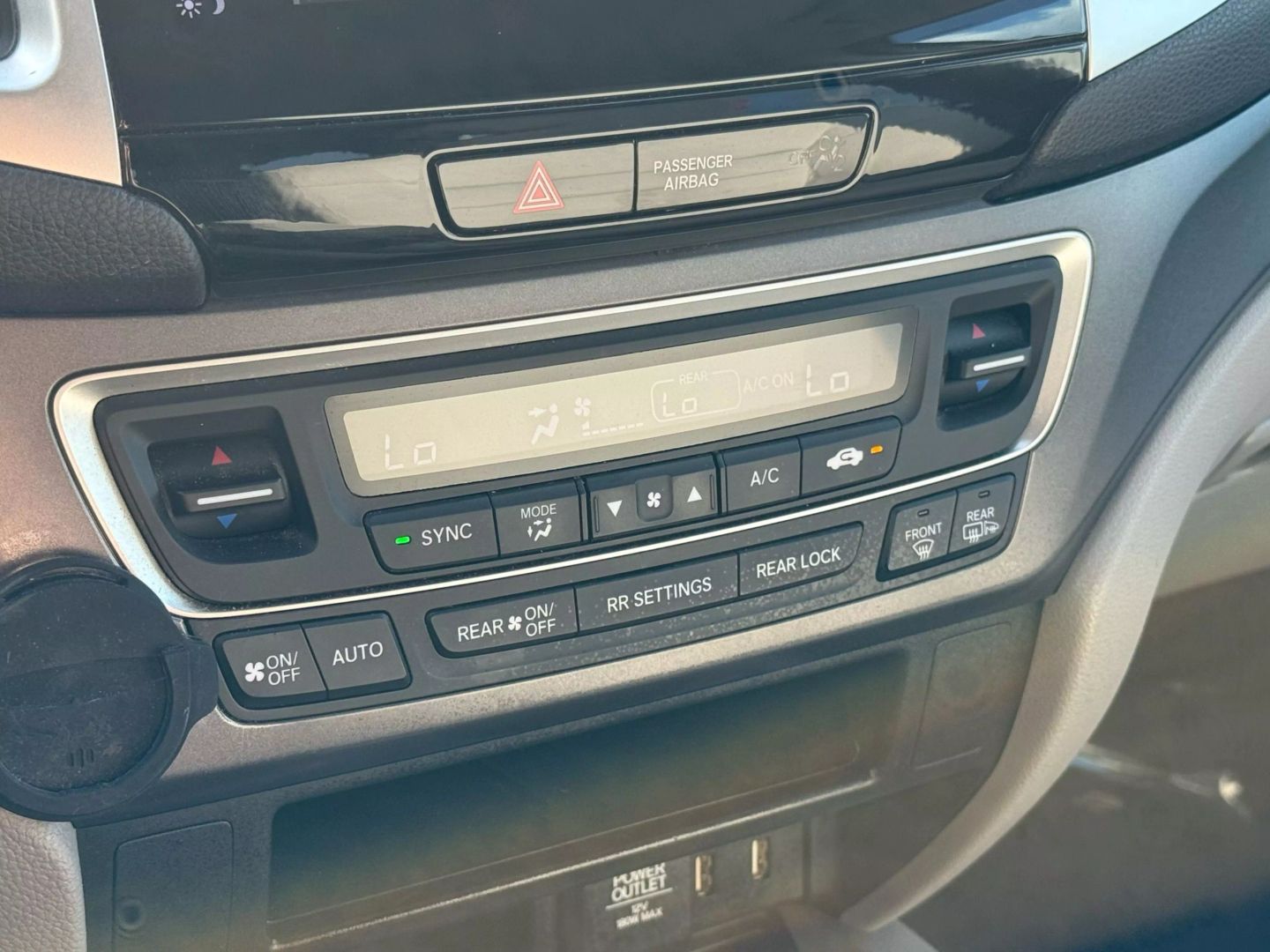 2017 Honda Pilot - Image 42