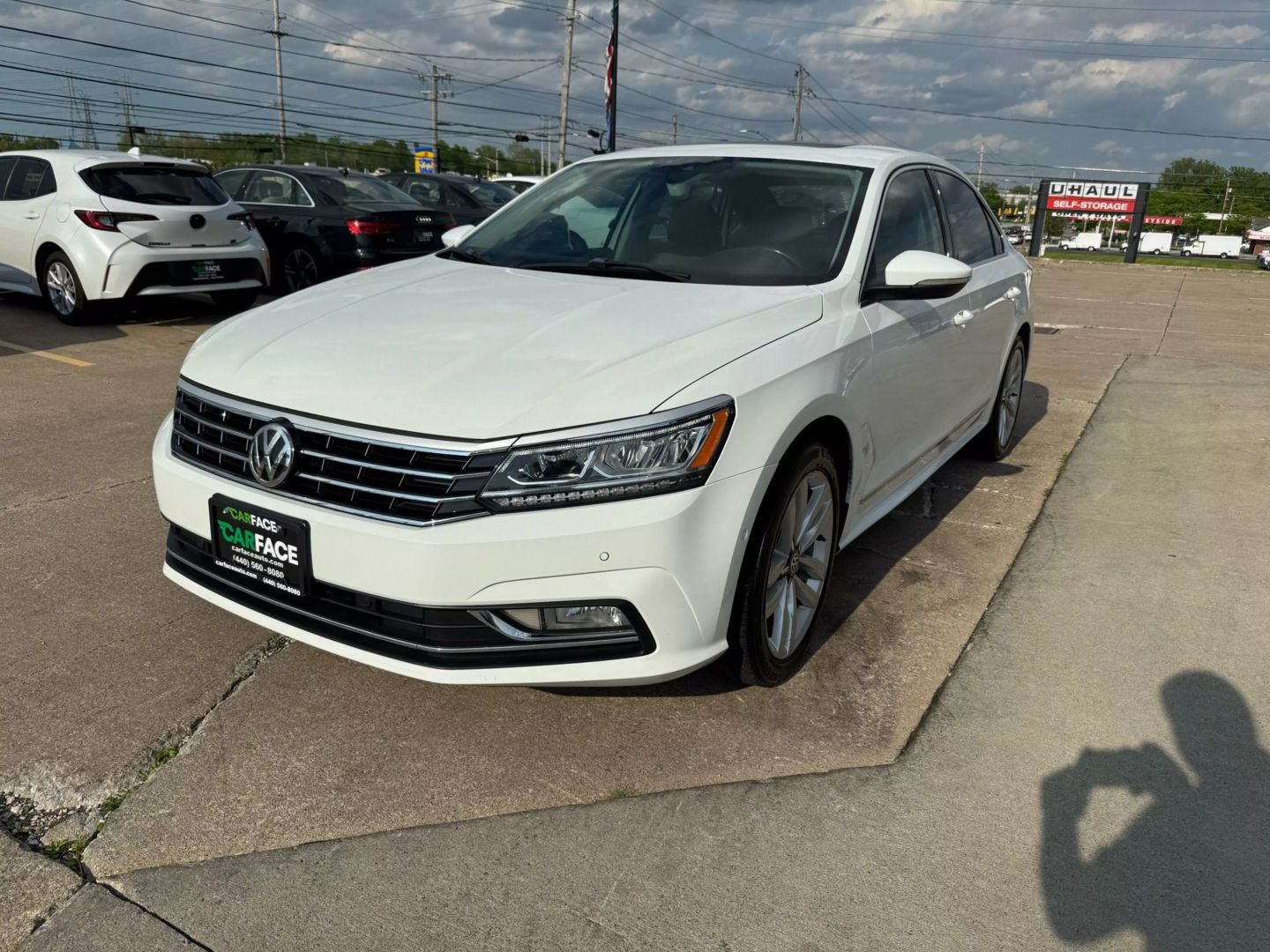 2017 Volkswagen Passat - Image 5