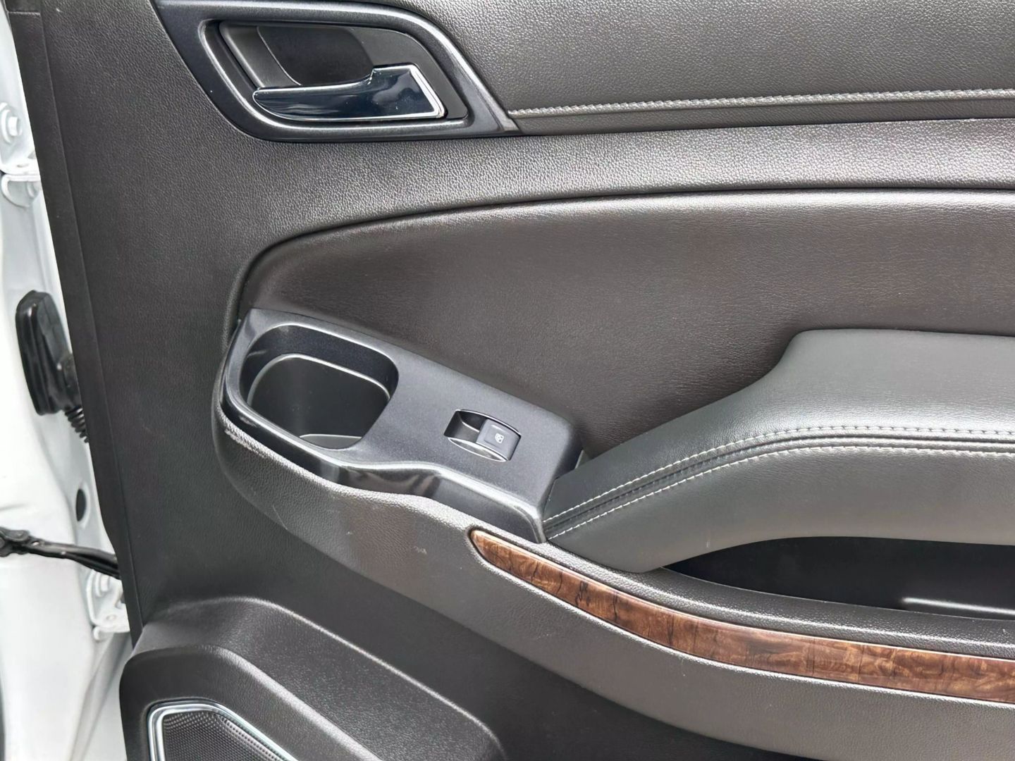 2019 Chevrolet Tahoe - Image 22