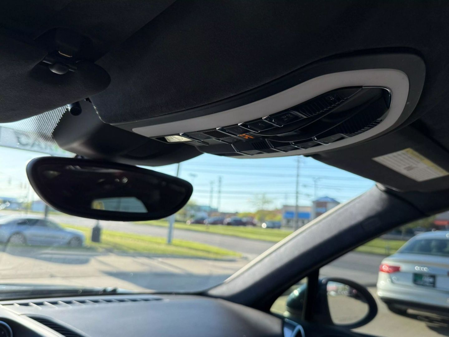 2014 Porsche Cayenne - Image 45