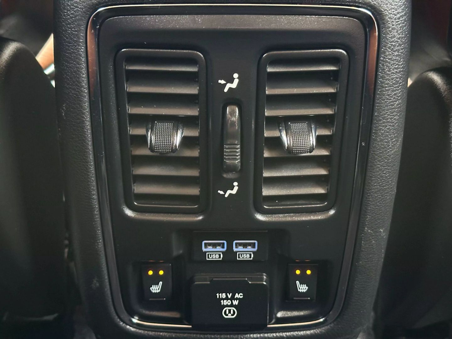2015 Jeep Grand Cherokee - Image 42