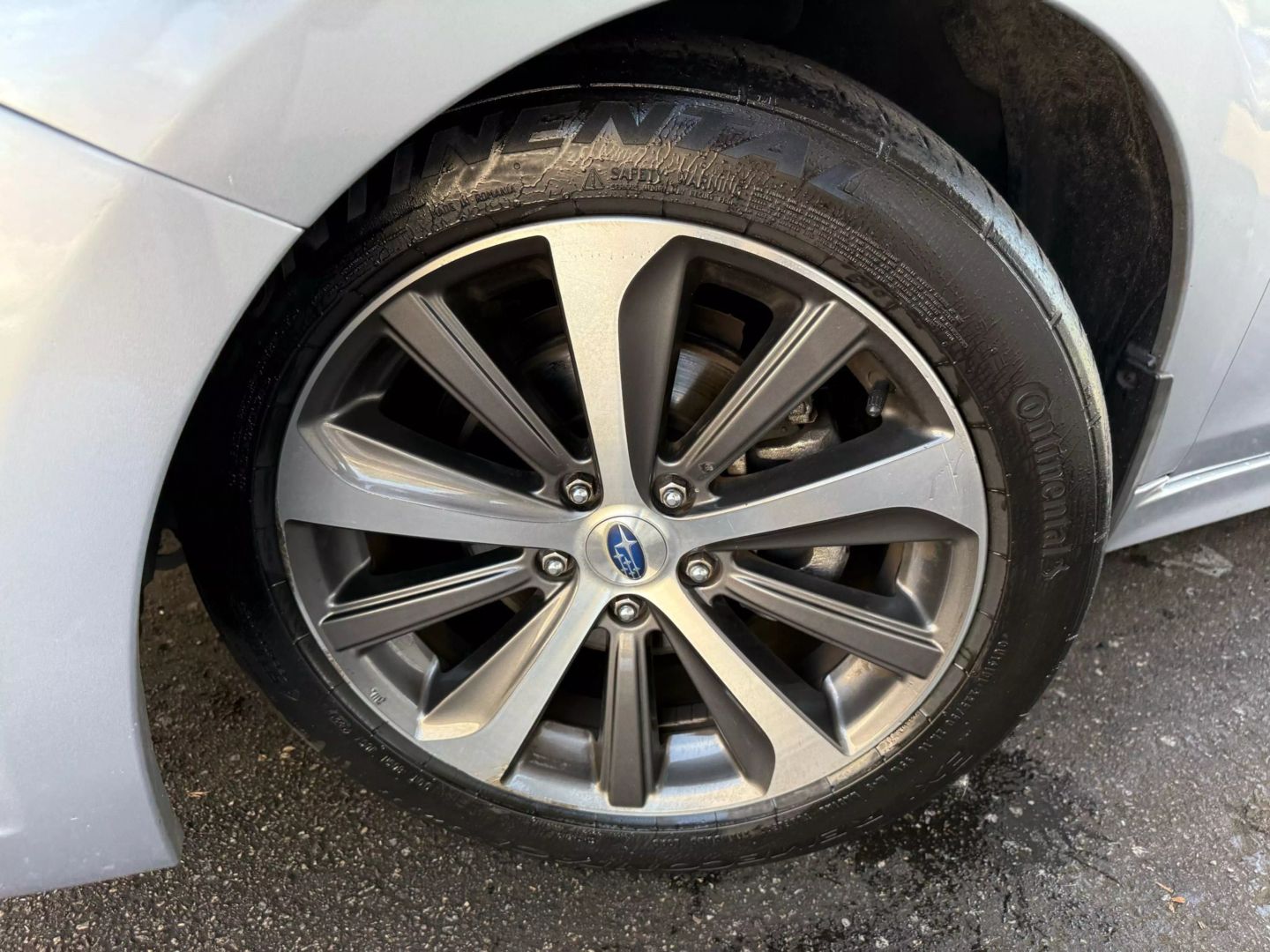 2015 Subaru Legacy - Image 42