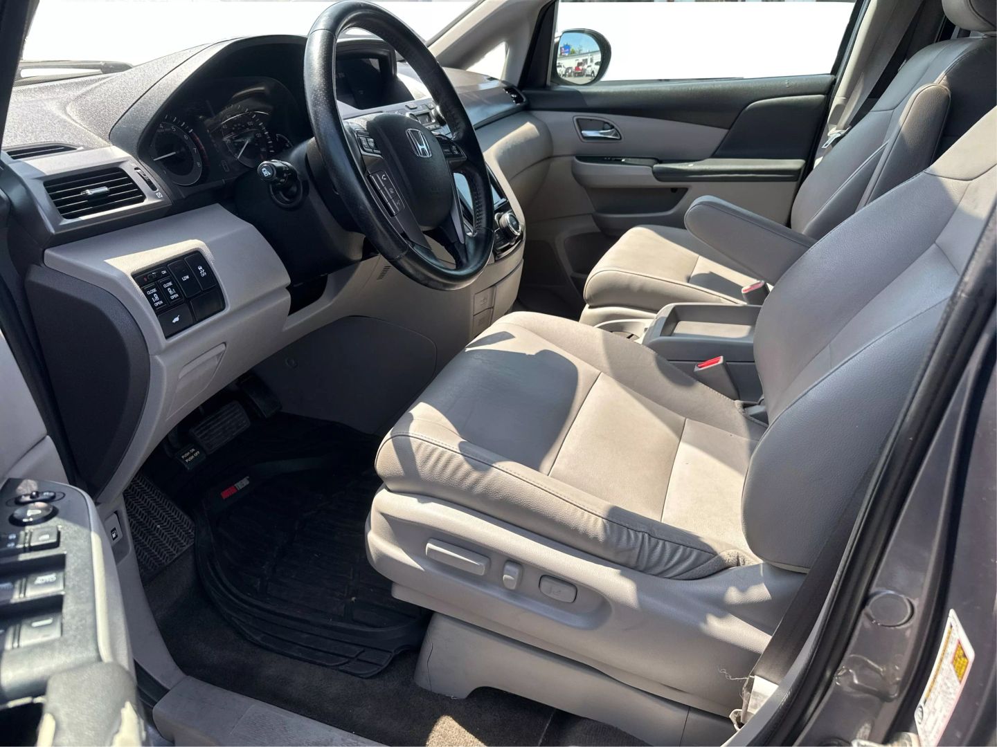2014 HONDA ODYSSEY VAN V6, I-VTEC, 3.5 LITER EX-L MINIVAN 4D