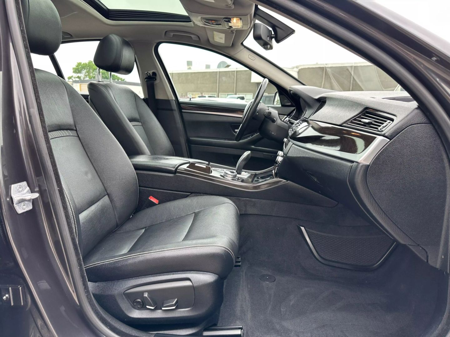 2014 Bmw 5 Series - Image 21