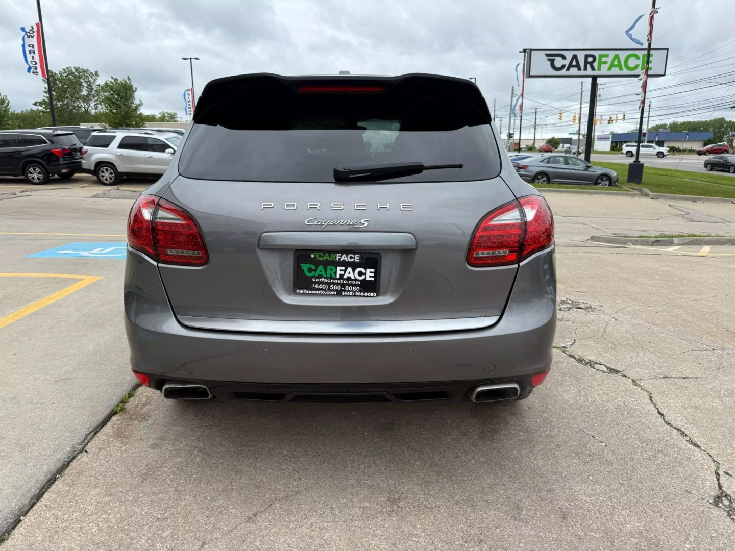 2013 Porsche Cayenne - Image 10