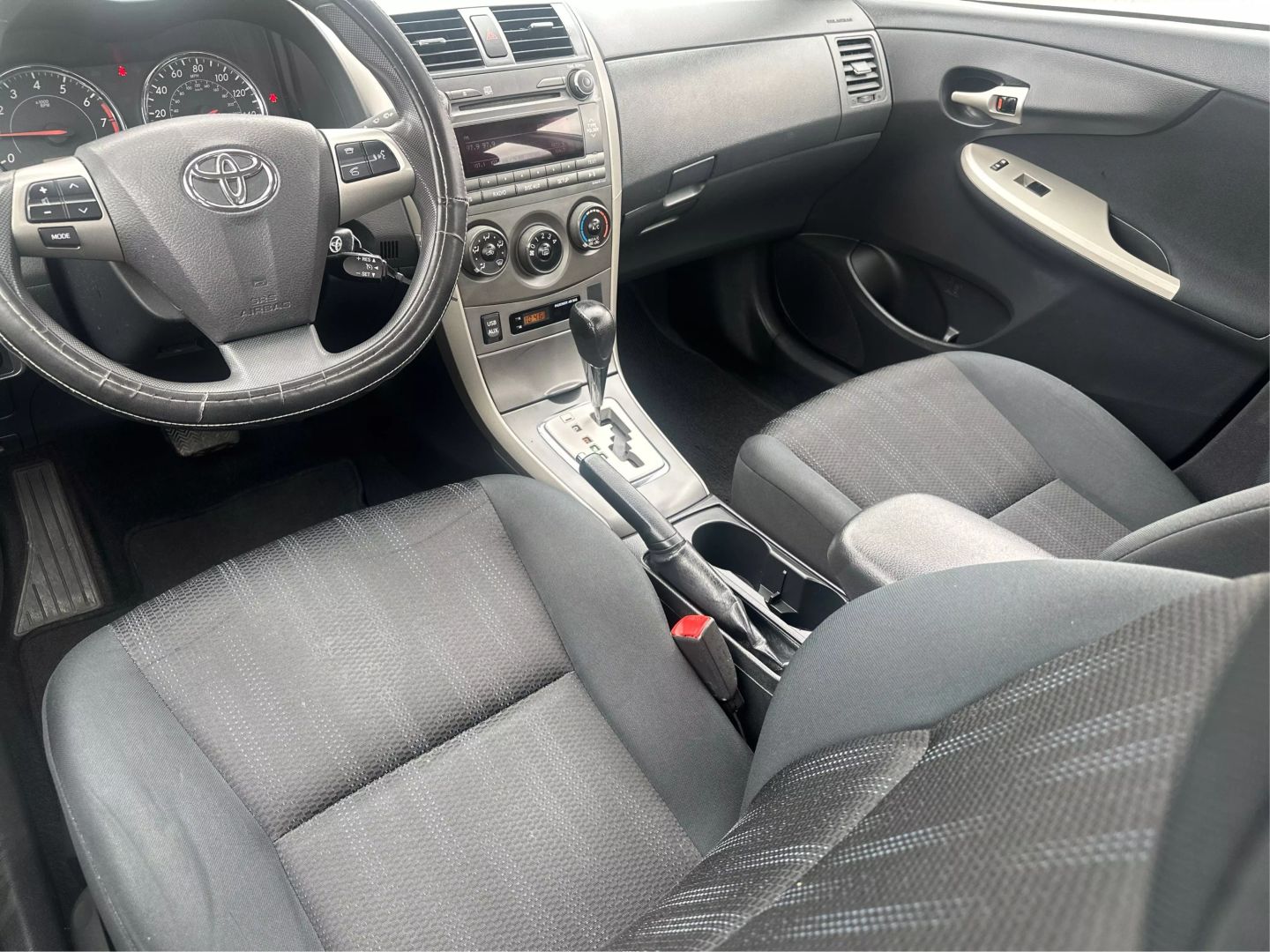 2011 TOYOTA COROLLA SEDAN 4-CYL, 1.8 LITER S SEDAN 4D