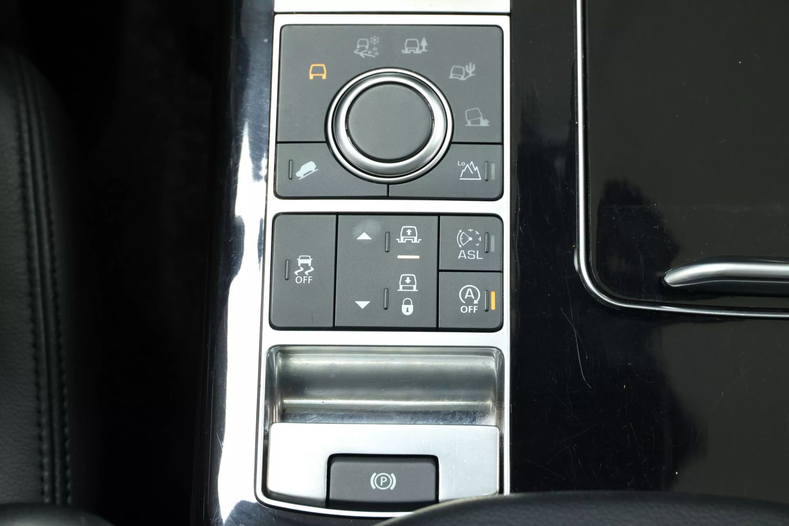 2016 Land Rover Range Rover - Image 46