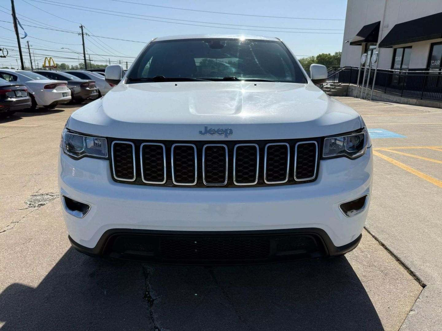 2019 Jeep Grand Cherokee - Image 2