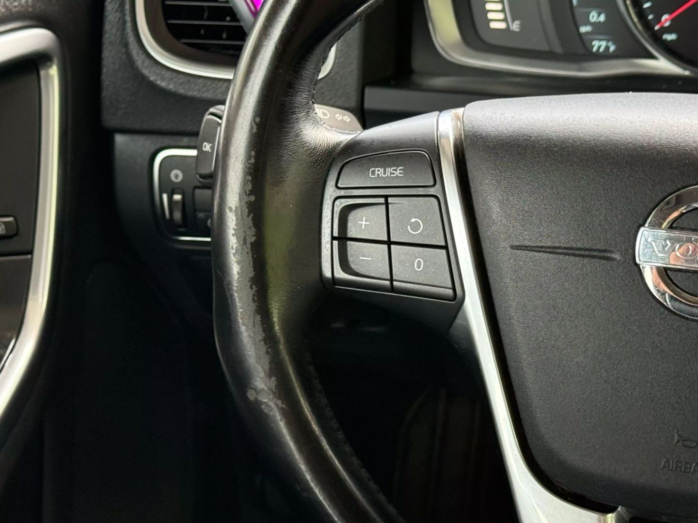 2014 Volvo S60 - Image 33