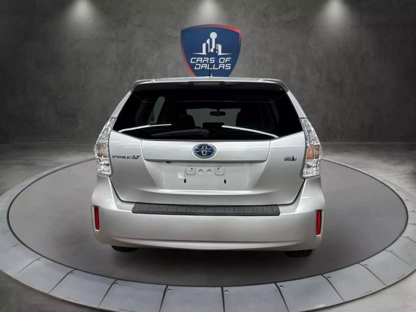 2012 Toyota Prius V - Image 4