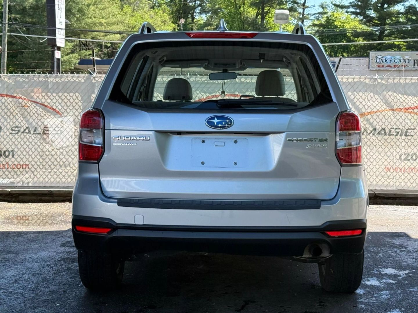 2016 Subaru Forester - Image 10