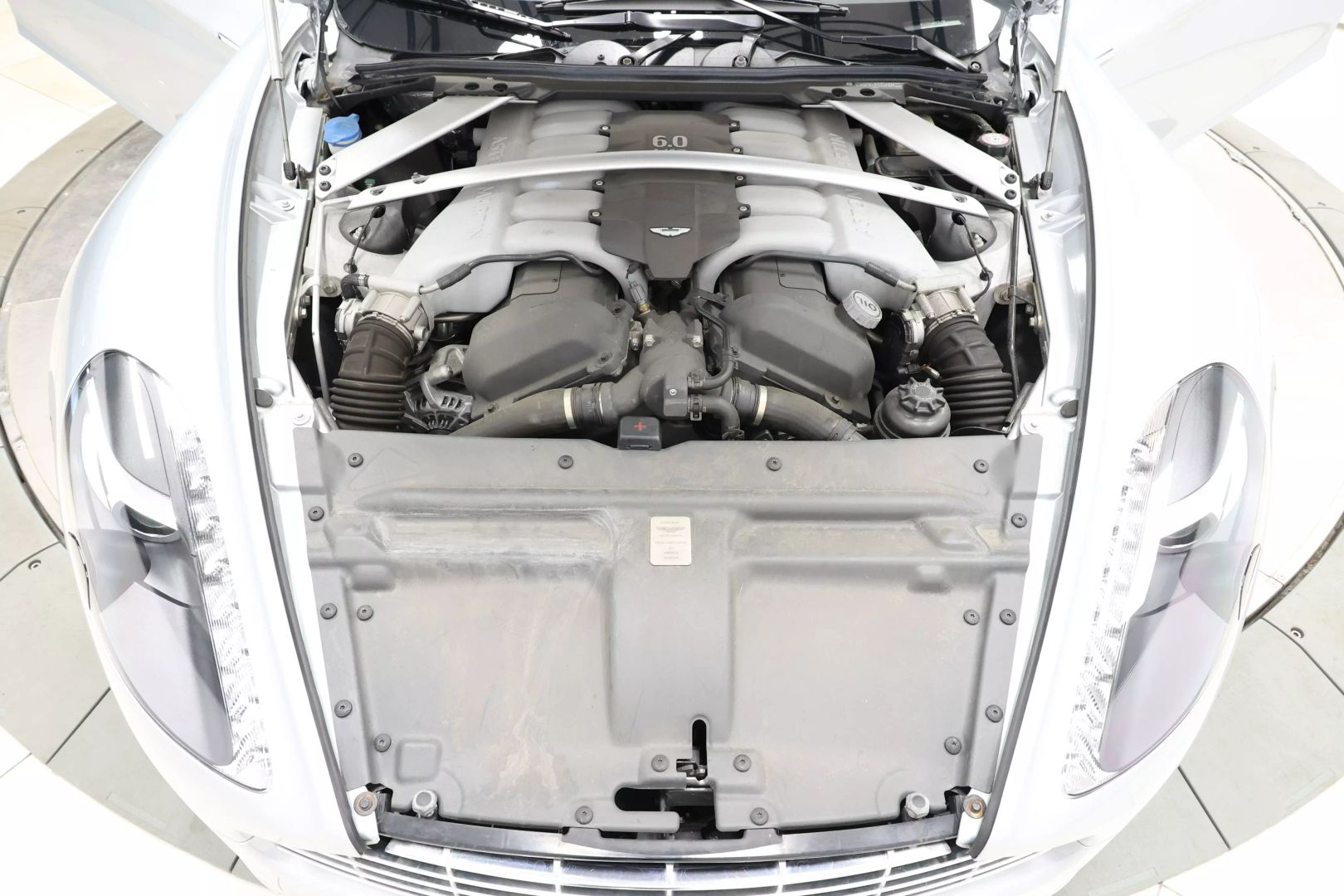 2011 Aston Martin Rapide - Image 101