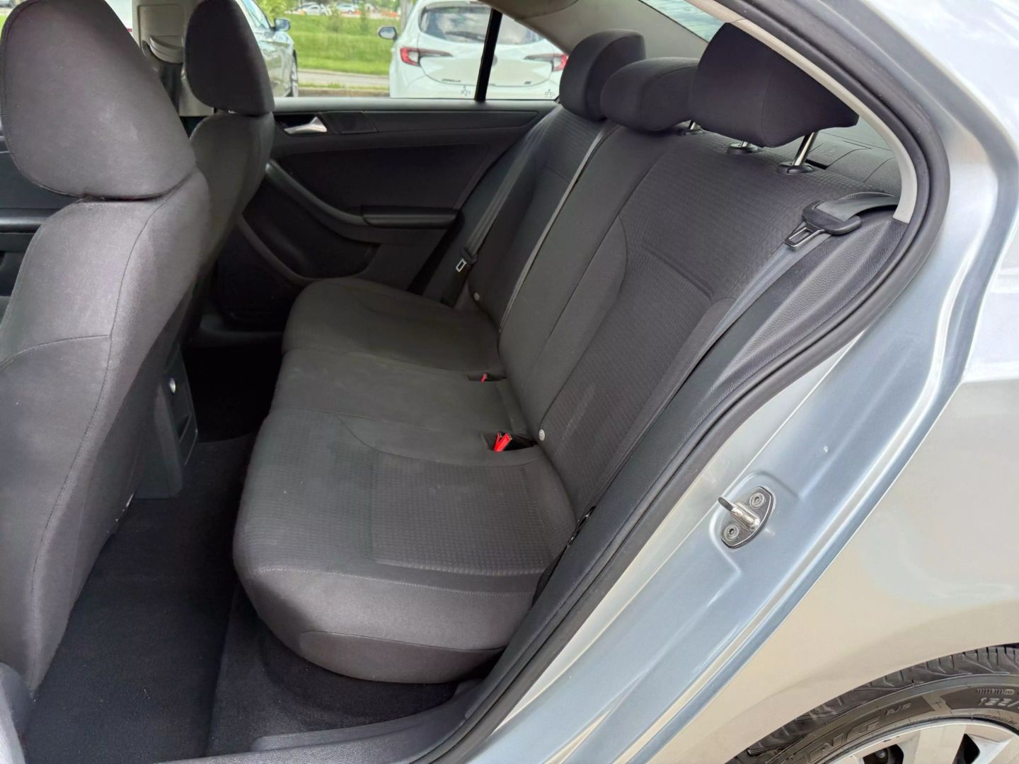 2016 Volkswagen Jetta - Image 19