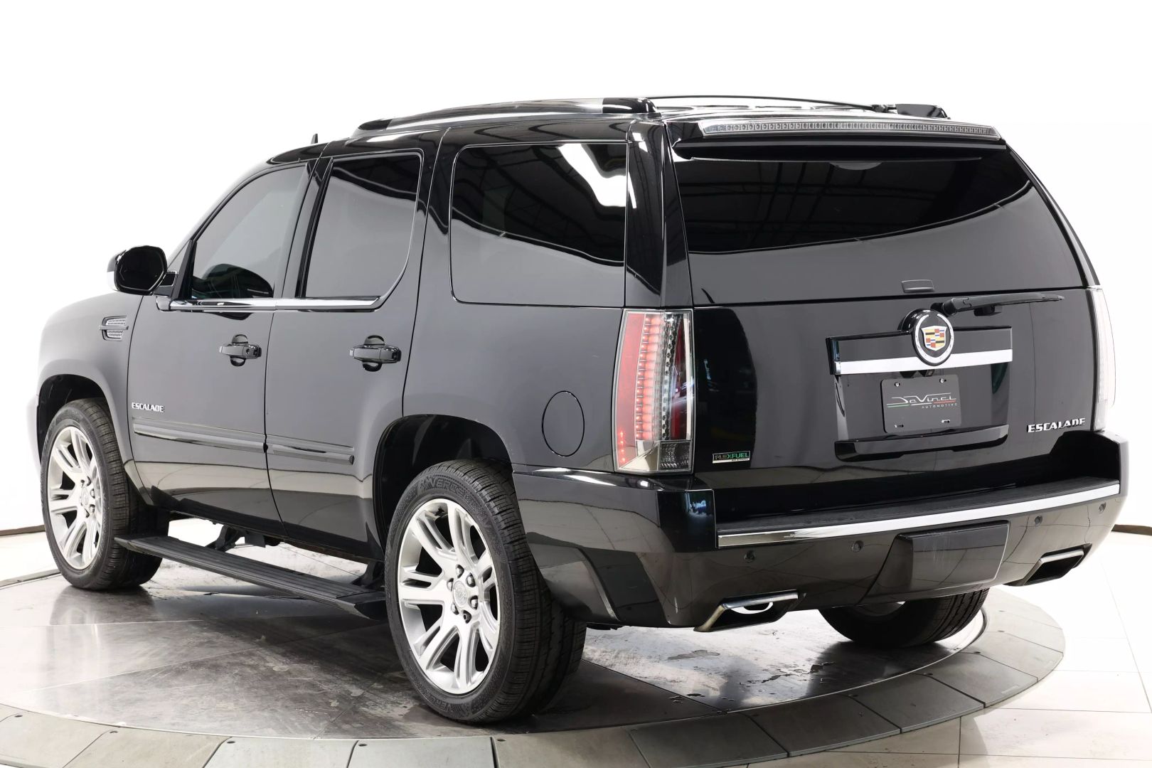 2012 Cadillac Escalade - Image 55