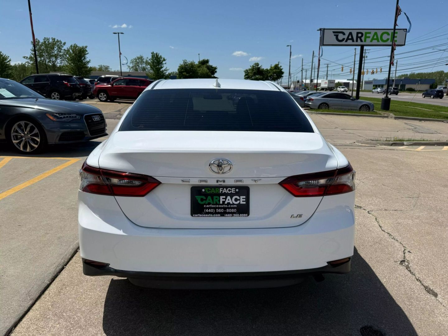 2021 Toyota Camry - Image 9