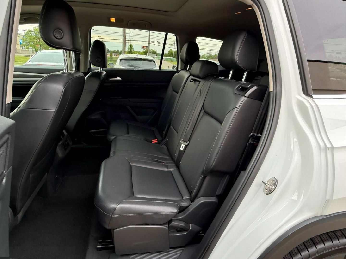 2020 Volkswagen Atlas - Image 21