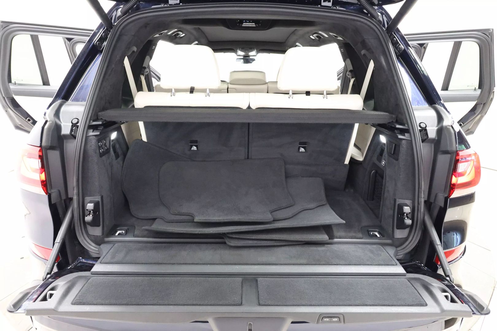 2019 Bmw X7 - Image 78