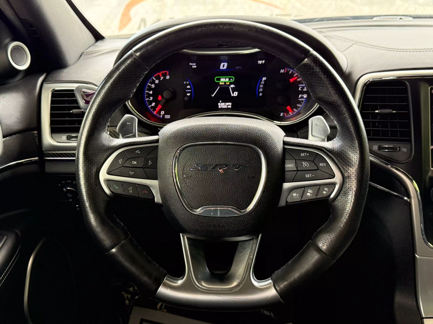 2014 Jeep Grand Cherokee - Image 39