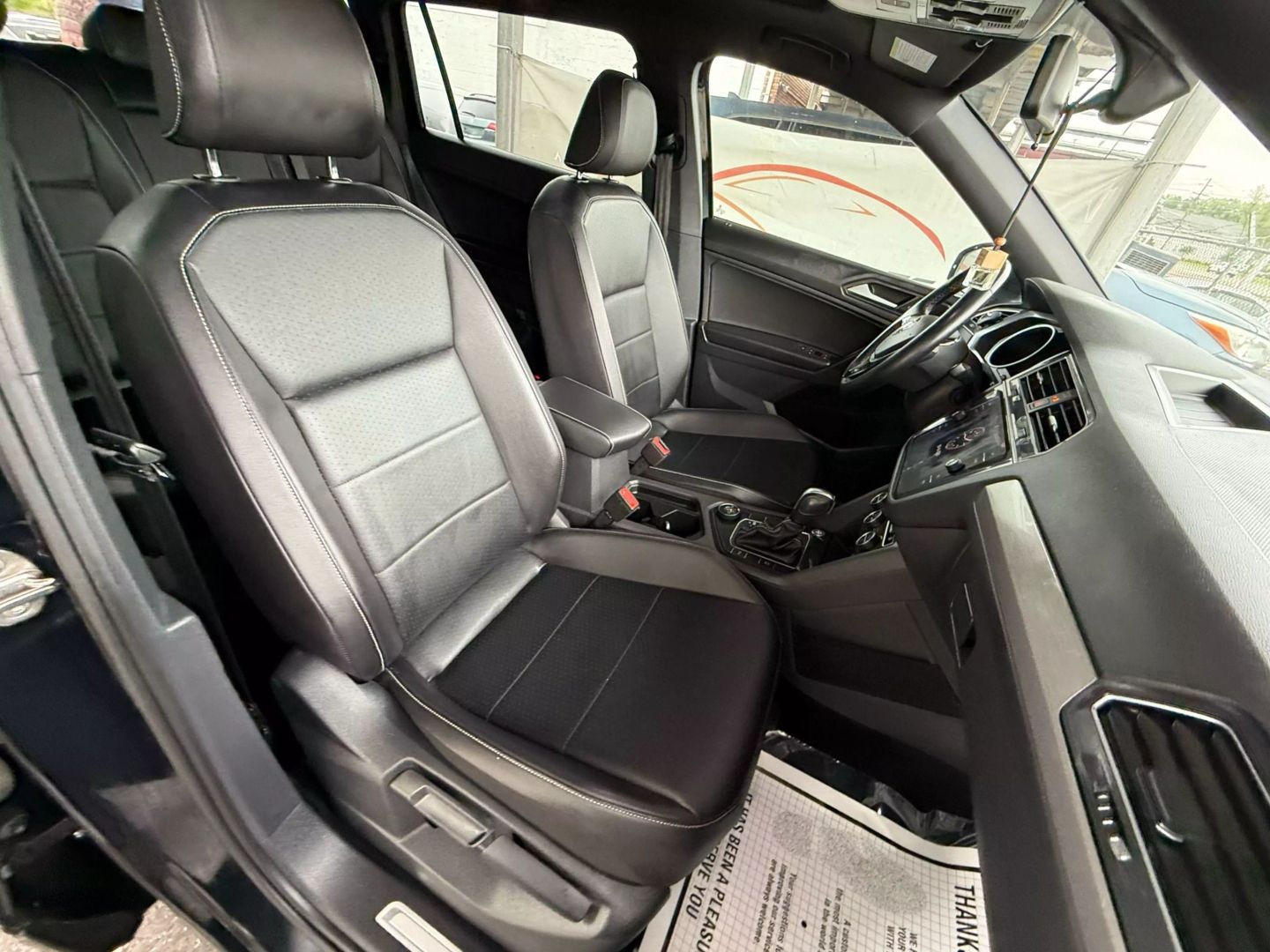 2021 Volkswagen Tiguan - Image 26