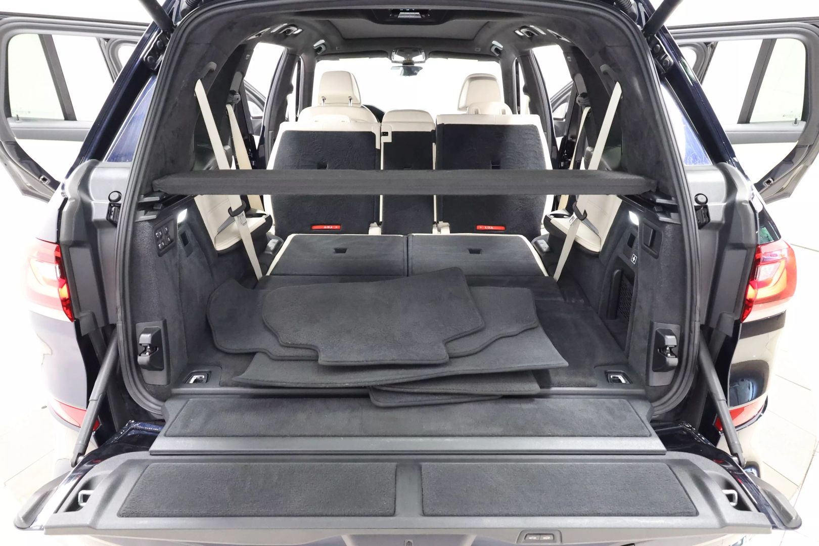 2019 Bmw X7 - Image 79
