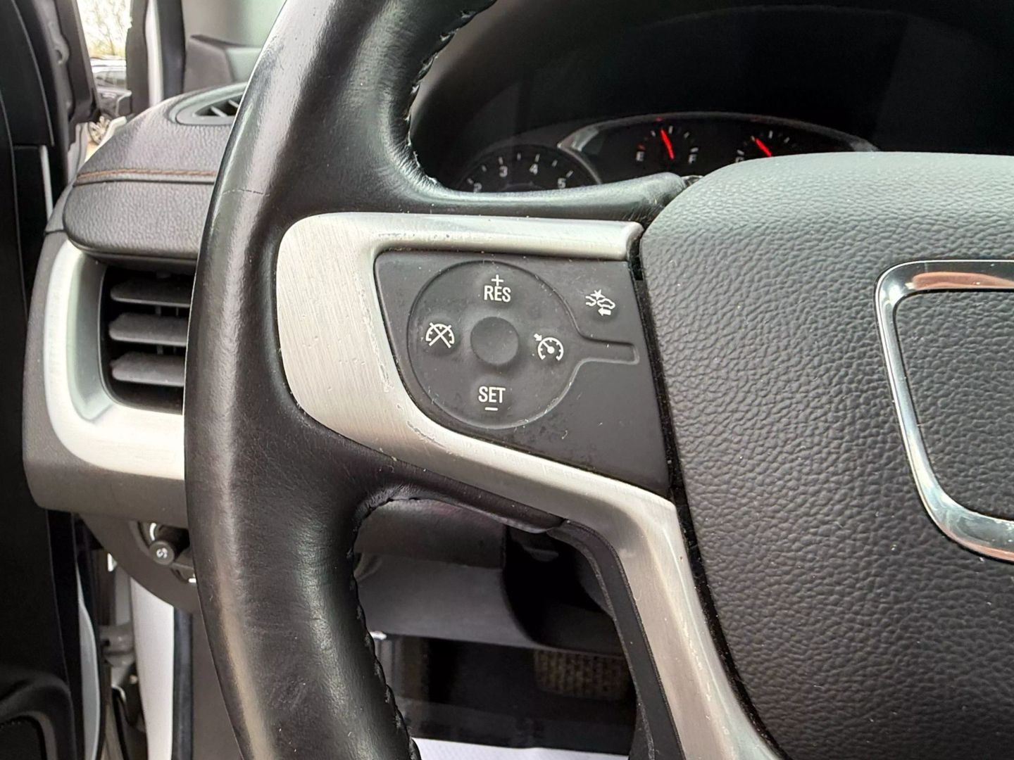 2020 Gmc Terrain - Image 27