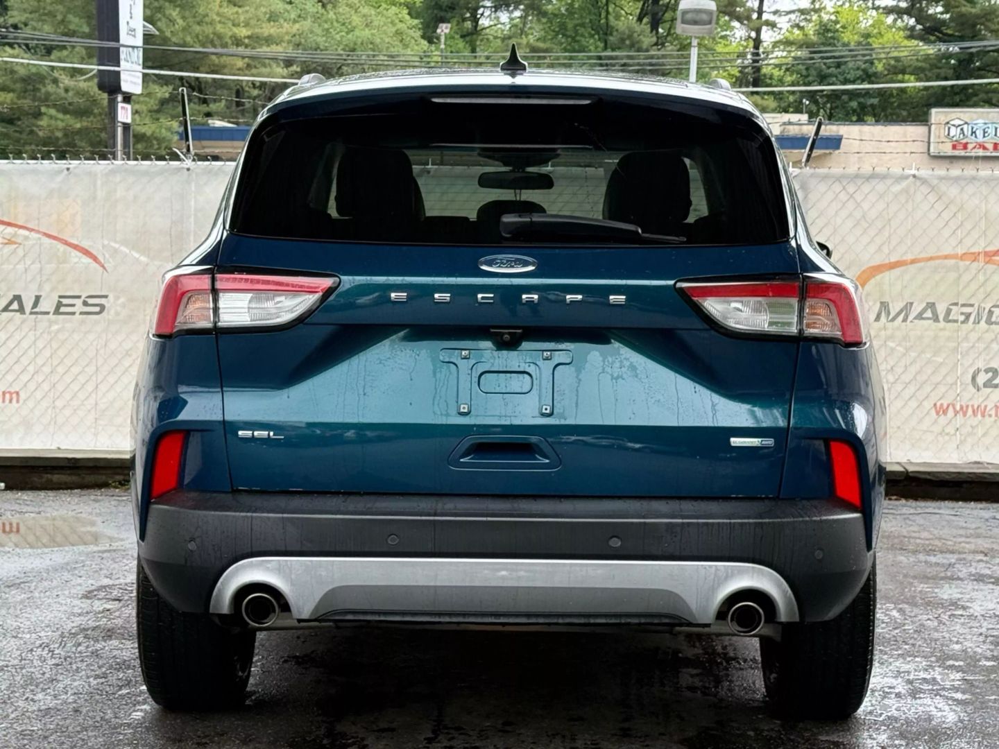 2020 Ford Escape - Image 10